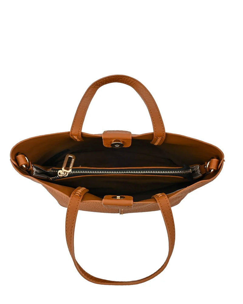 Bandolera Café Rectangular – Versatilidad y Elegancia en un Solo Bolso