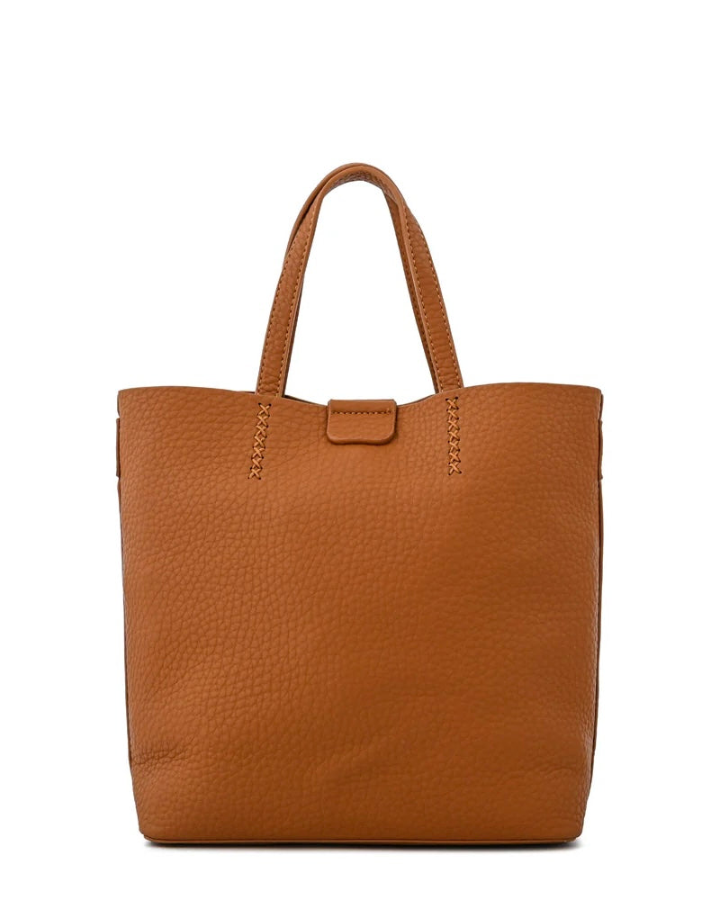 Bandolera Café Rectangular – Versatilidad y Elegancia en un Solo Bolso