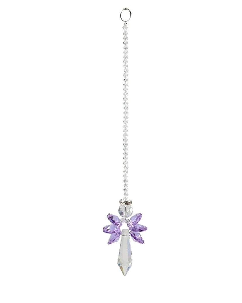 Colgante Angelito – Protección y Belleza en un Collar Especial