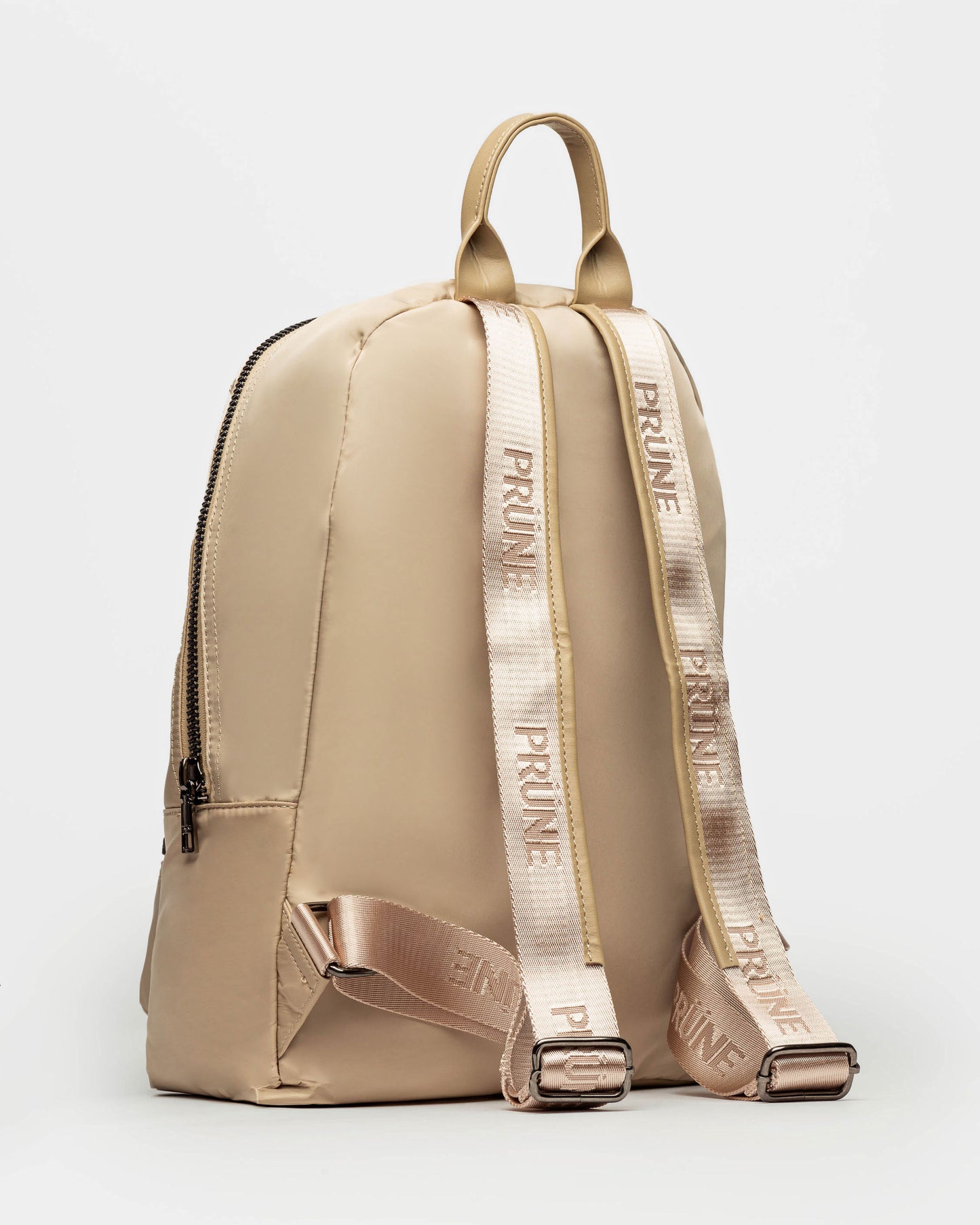 Mochila Beige Prüne - Accesorio Moderno y Funcional para el Día a Día