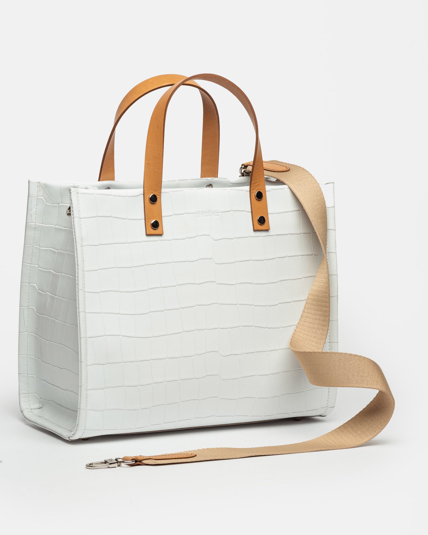 Cartera Blanca de Cuero - Diseño Clásico y Elegante para Mujer
