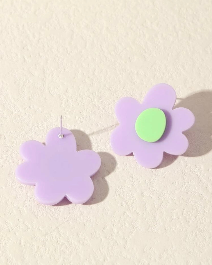 Aros Flor Malva - Aretes Delicados y Femeninos para Toda Ocasión