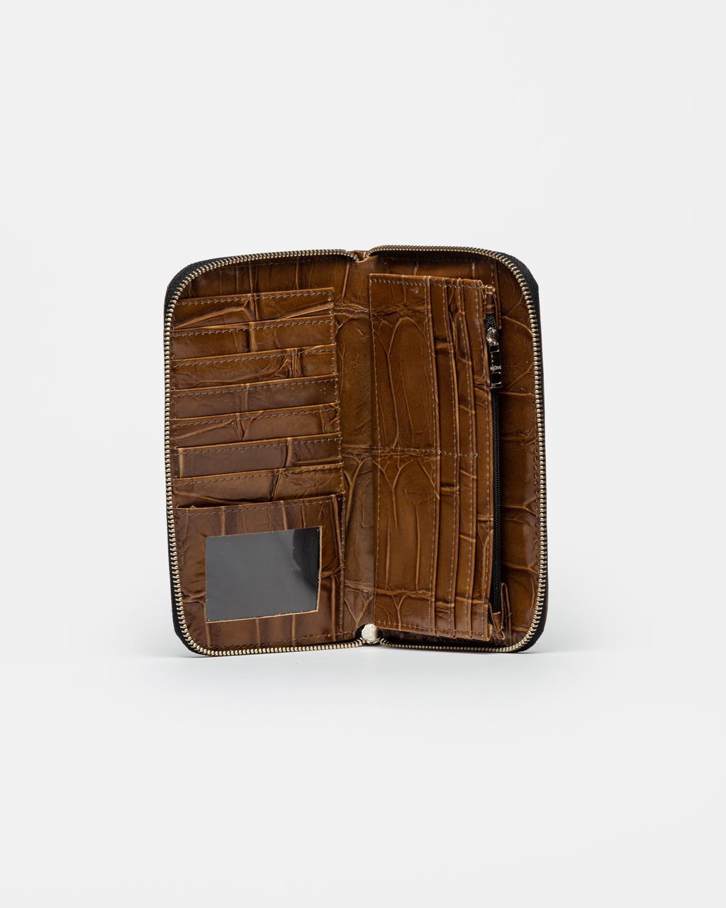 Billetera de Cuero Auténtico - Accesorio Clásico y Duradero