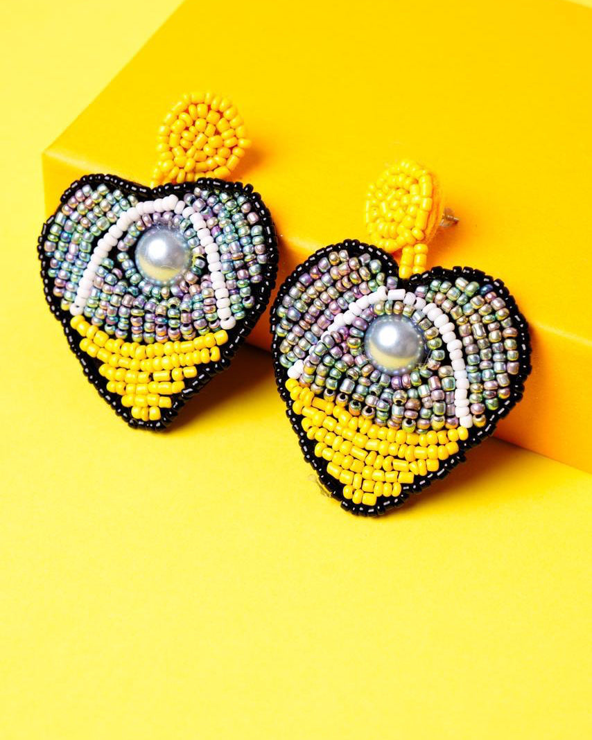 Aros Corazón Amarillo - Accesorios Vibrantes para un Look Único