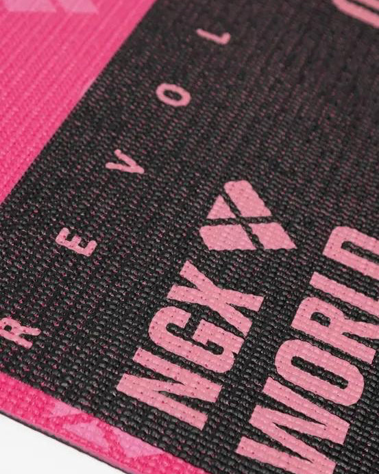 Mat de Yoga Fucsia Antideslizante - Ideal para Ejercicio y Meditación